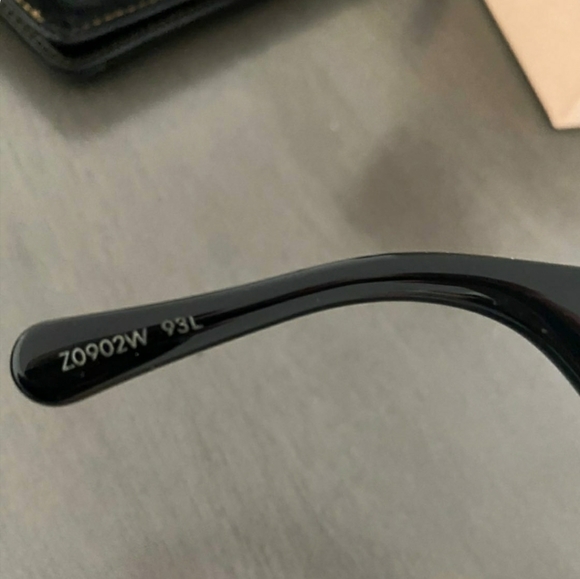 Sunglass - Picture 10 of 12